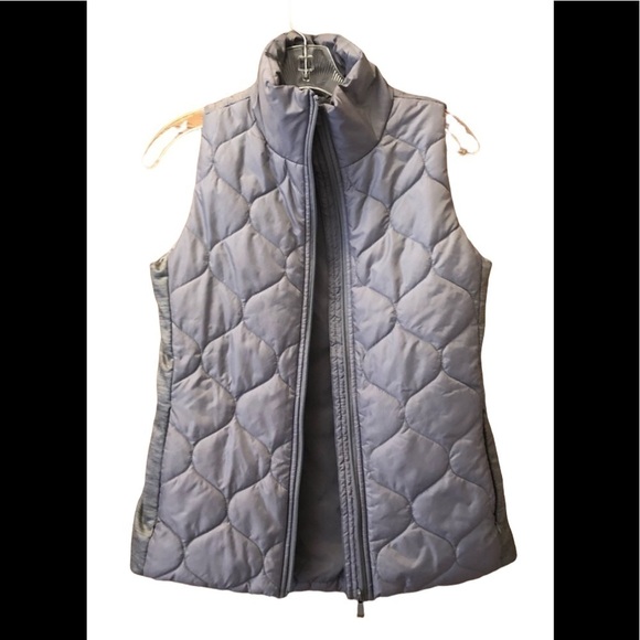 TAHARI SPORT / Grey / Puffer Style Vest / size S - Picture 1 of 10